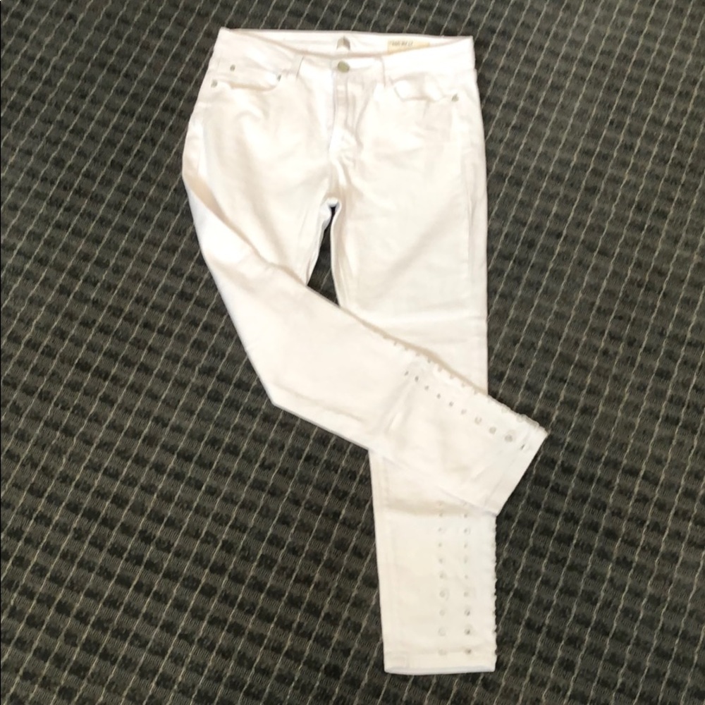 white Jeans